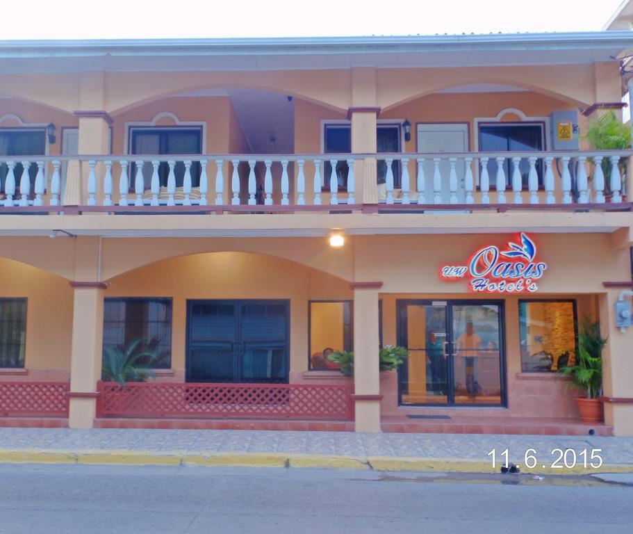 Uw Oasis Hotel Λα Σέιμπα Εξωτερικό φωτογραφία