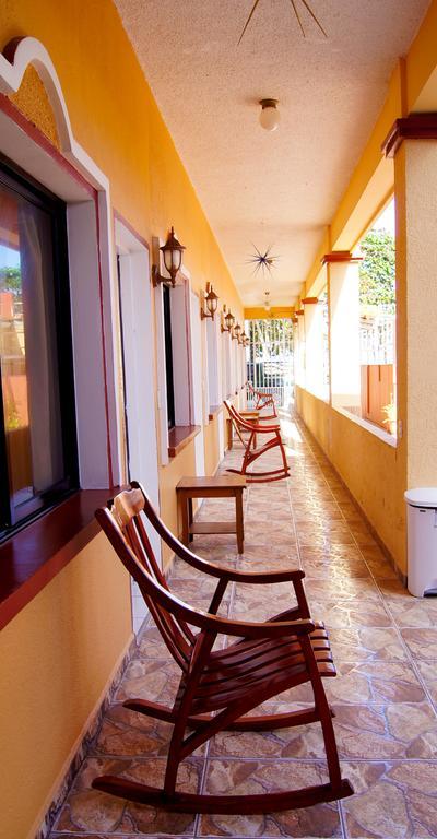 Uw Oasis Hotel Λα Σέιμπα Εξωτερικό φωτογραφία