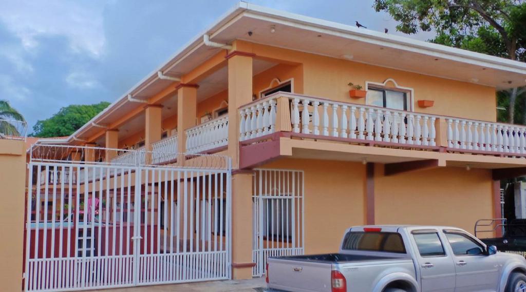 Uw Oasis Hotel Λα Σέιμπα Δωμάτιο φωτογραφία